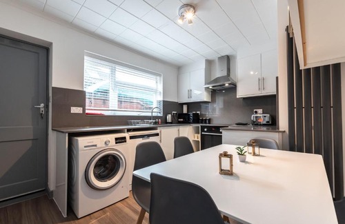 Reading House | Woodley house