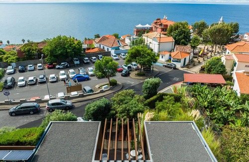 Jardim do Mar Villa | Woodlovers Jardim - Villa in Jardim do Mar With Private Pool And Sea Views