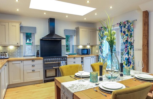 Chippenham Cottage | Woodmans Cottage @ Nables Farm