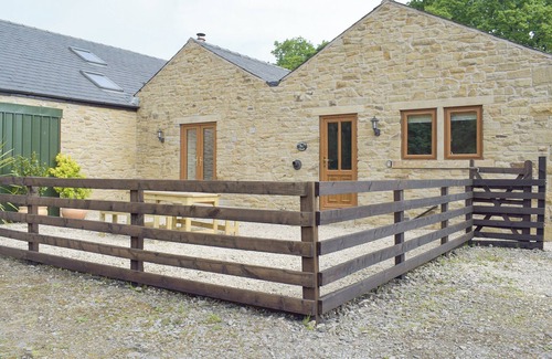 Clitheroe Cottage | Woodpecker Cottage - UKC3412