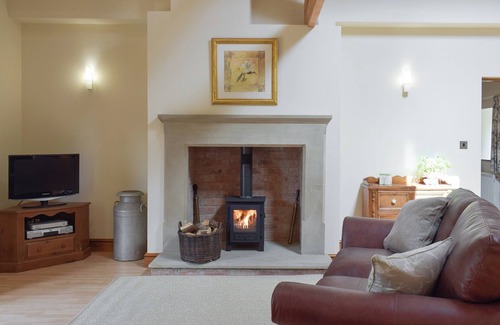 Clitheroe Cottage | Woodpecker Cottage - UKC3412