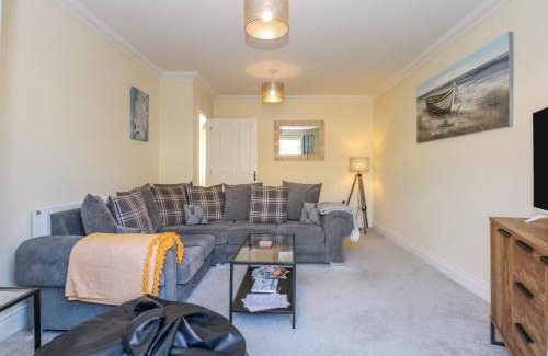 Thornham House | Woodpecker