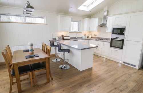 Gargrave Cottage | Woodpecker Lodge