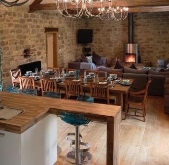 Hulland Ward House | Woodpecker Loft at Millfields Farm Cottages