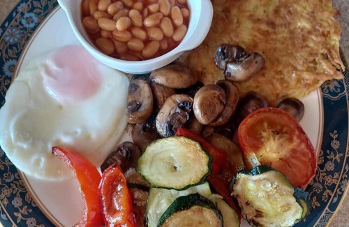 Hastings Bed & Breakfast | Woodpeckers Cottage B&B