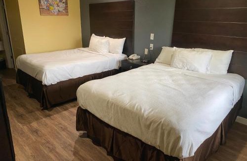 Miami Hotel | Woodridge Inn and Suites