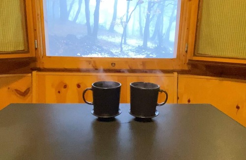 Ragalna Ski Chalet | Woods etna chalet
