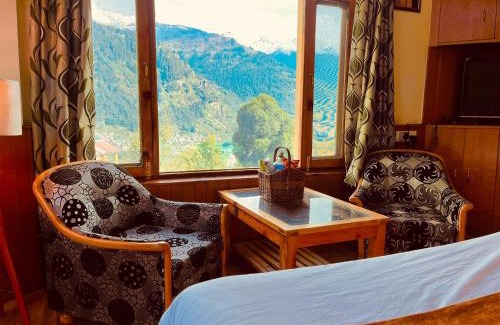 Dahej Hotel | Woods Villa Cottages Manali - 1,2,3,4 Cottages & Villas Available in manali with scenic mountain view