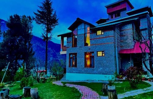 Dahej Hotel | Woods Villa Cottages Manali - 1,2,3,4 Cottages & Villas Available in manali with scenic mountain view