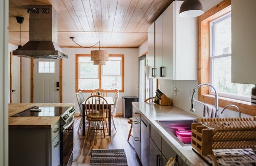 Manistee House | Woods & Water! Lake Michigan house, surrounded by Manistee National Forest!