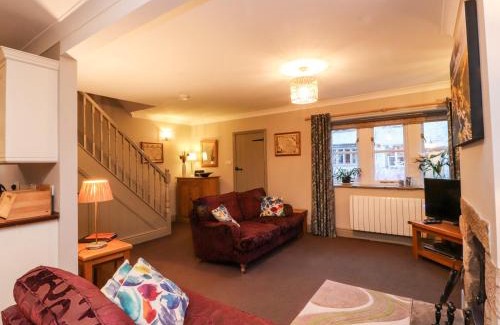Malham House | Woodside Cottage