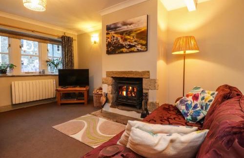 Malham House | Woodside Cottage