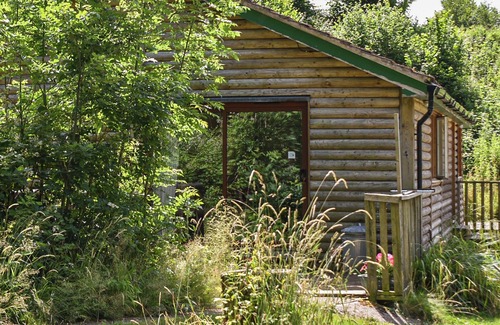 Boraston Cottage | Woodside Fishery - Kingfisher