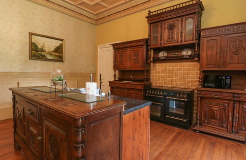 Arbroath Cottage | WOODSIDE HOUSE, pet friendly, character holiday cottage in Arbroath