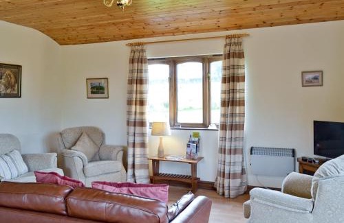 Penybont House | Woodside Lodge - Hw7520
