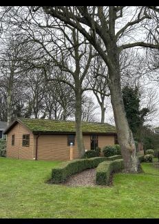 Weybourne Ski Chalet | Woodside Lodge, Weybourne, Holt