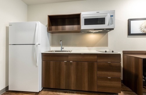 Monmouth Junction Hotel | WoodSpring Suites South Brunswick - Princeton