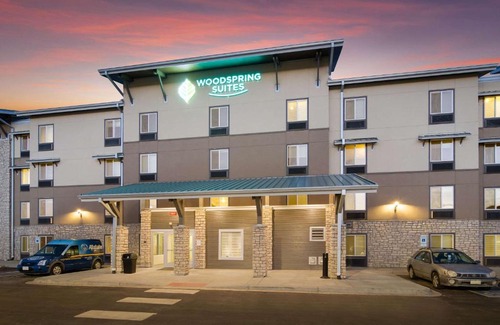 Broomfield Hotel | WoodSpring Suites Broomfield-Westminster