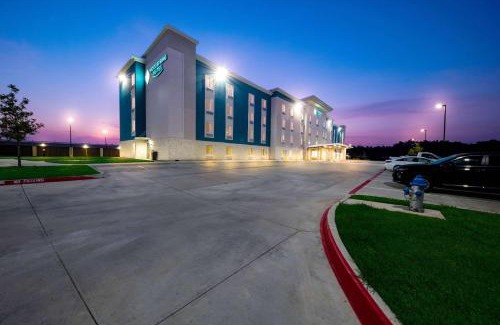 Plano Hotel | WoodSpring Suites Dallas Plano Central Legacy Drive