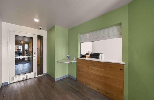 Rockwall Hotel | WoodSpring Suites Dallas Rockwall