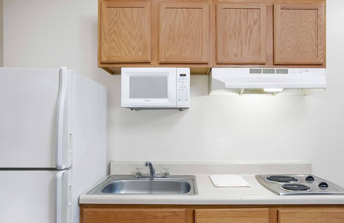 Forest Hill Hotel | WoodSpring Suites Fort Worth Forest Hill