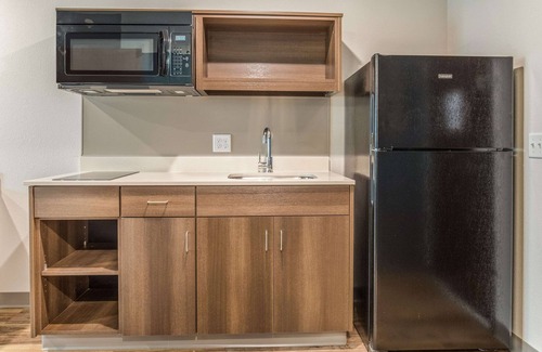 Greenville - Spartanburg Hotel | WoodSpring Suites Greenville Haywood Mall