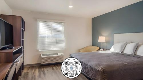 Libertyville Hotel | WoodSpring Suites Libertyville - Chicago