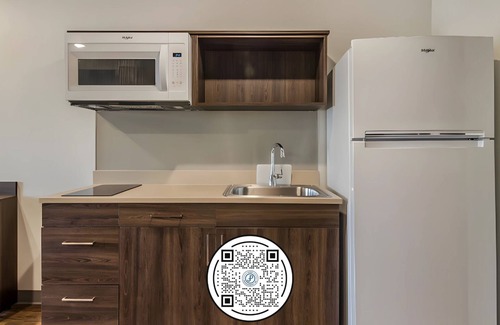 Libertyville Hotel | WoodSpring Suites Libertyville - Chicago