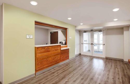 Dallas Hotel | WoodSpring Suites Plano - North Dallas