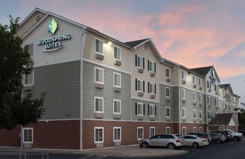 Live Oak Hotel | WoodSpring Suites San Antonio North Live Oak I-35