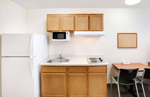 Southside Hotel | WoodSpring Suites San Antonio South