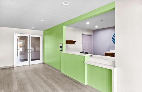 Southeast Houston Hotel | WoodSpring Suites South Houston Hobby