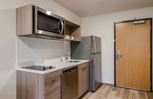 Fort Lewis Hotel | WoodSpring Suites Tacoma - Lakewood
