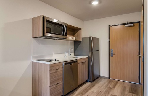 Fort Lewis Hotel | WoodSpring Suites Tacoma - Lakewood