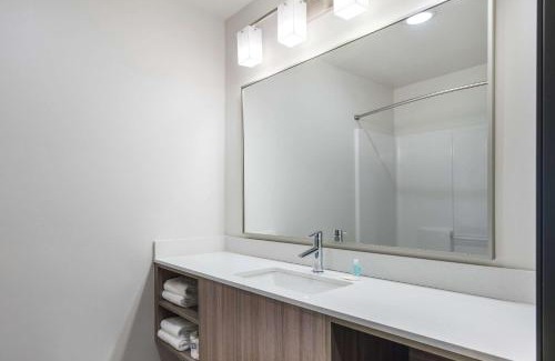 South Richland Hotel | WoodSpring Suites Tri-Cities Richland