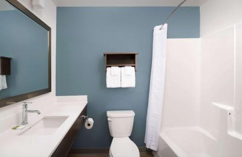 Madison Heights Hotel | WoodSpring Suites Detroit Madison Heights