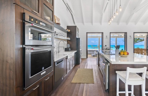 Forbes Hill Villa | Woodstar Beach House – oceanfront villa with private beach