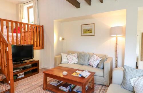 Axminster House | Woodstock Cottage