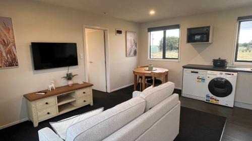 Oxford House | Woodstock Escape to the Country