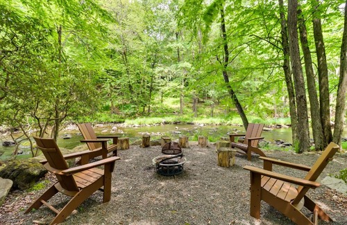 Gouldsboro House | Woodsy Big Bass Lake Hideaway with Fire Pit and Deck!