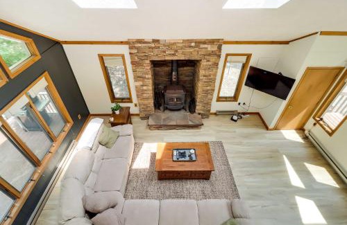 Gouldsboro House | Woodsy Big Bass Lake Hideaway with Fire Pit and Deck!