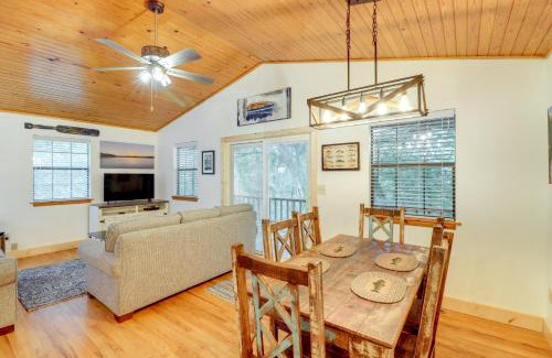 Gassville House | Woodsy Gassville Getaway about 3 Mi to White River!