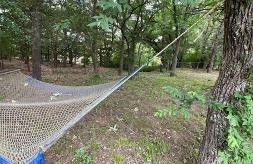 Pottsboro House | Woodsy Texoma Boatfriendly Cabin