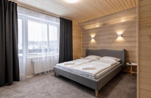Polyanytsya House | Woodvel House