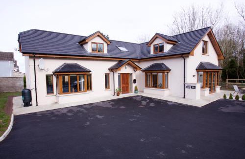 Douglas Bed & Breakfast | Woodview House Bed and Breakfast