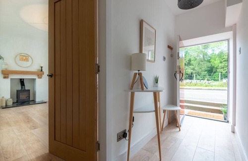 Forfar Cottage | Woodview - Idyllic Cottage in the Country