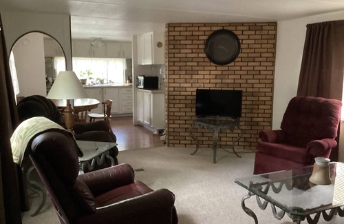 Northeast Michigan House | Woodward Lake Sanctuary - Perfect Getaway Minutes From Town