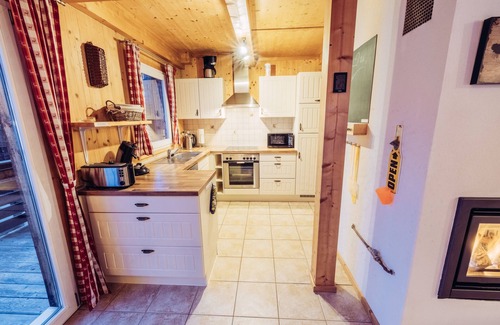 Sankt Georgen am Kreischberg Ski Chalet | Woody 13 - with unique barrel sauna & whirlpool