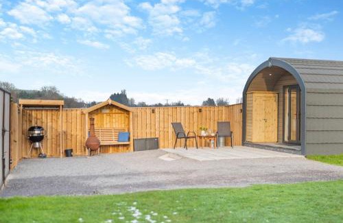 Darlington House | Woody