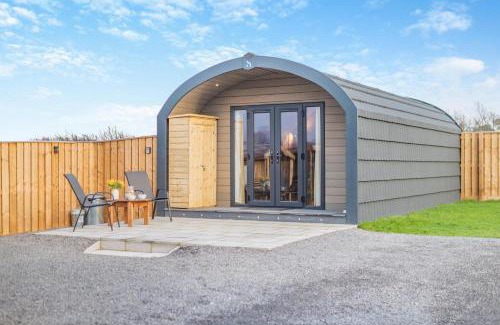 Darlington House | Woody